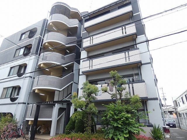 エルスト東住吉の外観