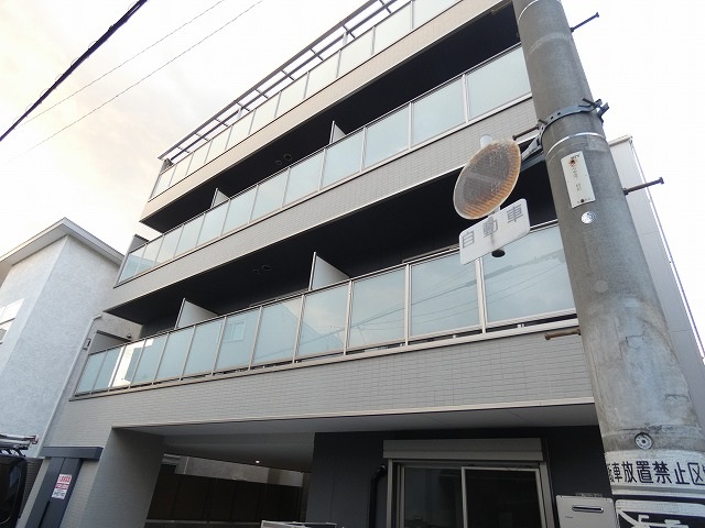 テラ長居公園の外観
