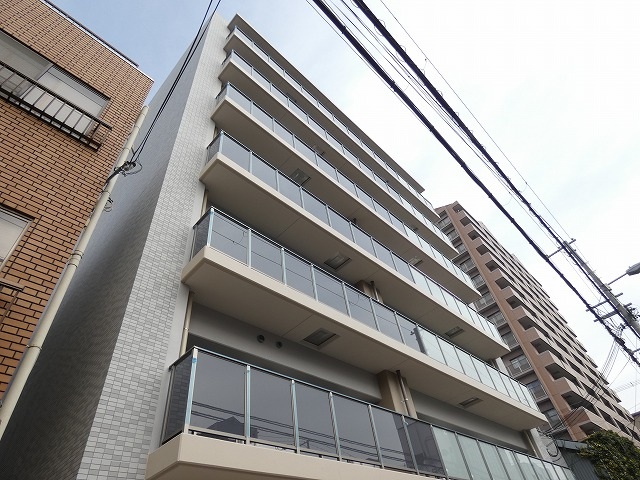 BADGE昭和町の外観