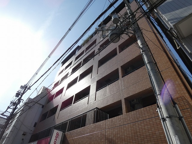 マンション芦紅の外観