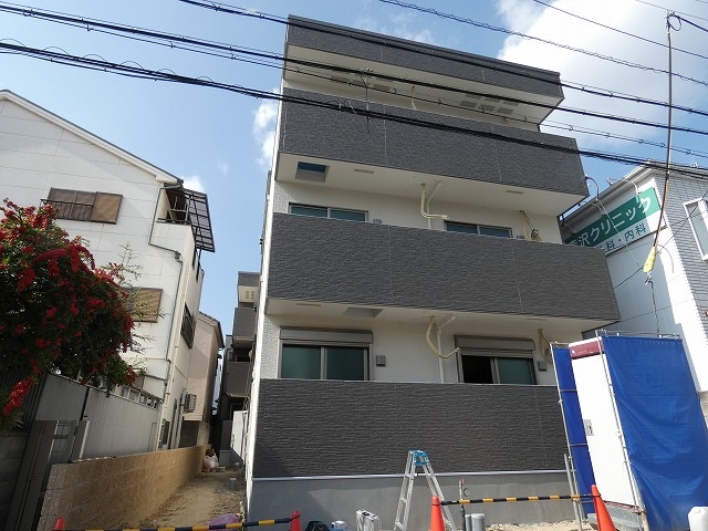 フジパレス湯里Ⅵ番館の外観