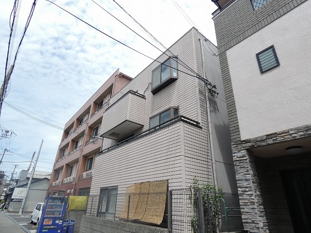 プリマベーラの外観