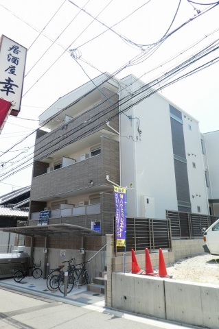 クリエオーレ上住吉の外観