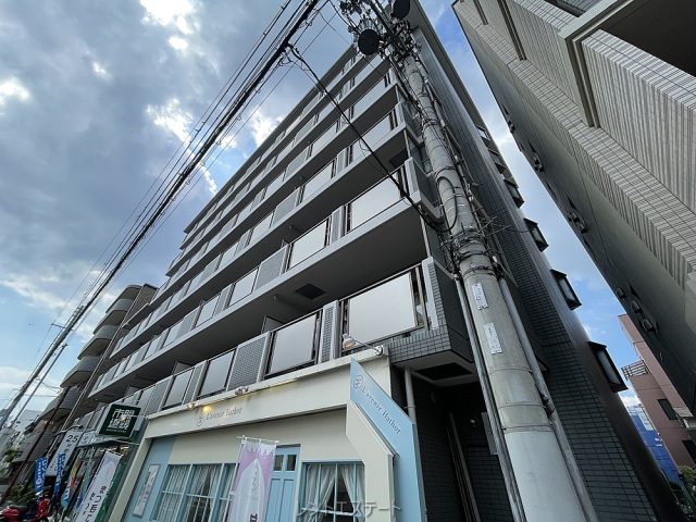 ルミエールコート住吉の外観