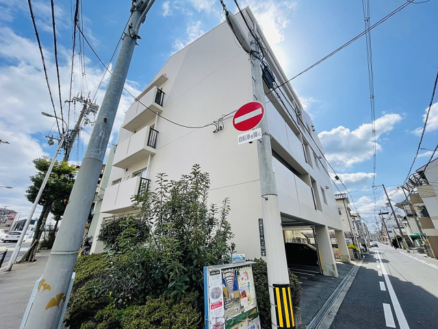 エヴァーマンションの外観