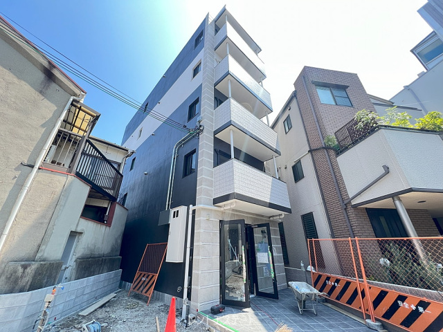 GRANDSTEADY西田辺の外観