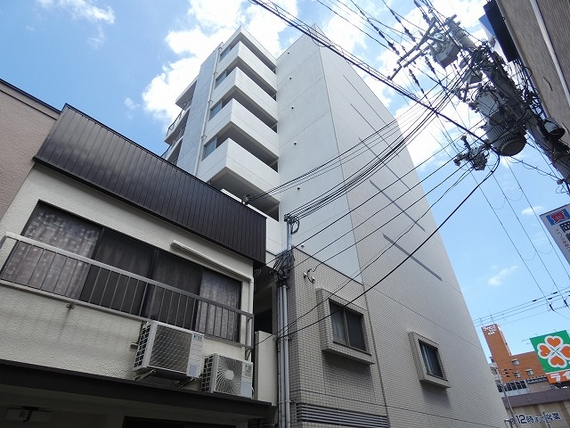 シーラビフォリアの外観