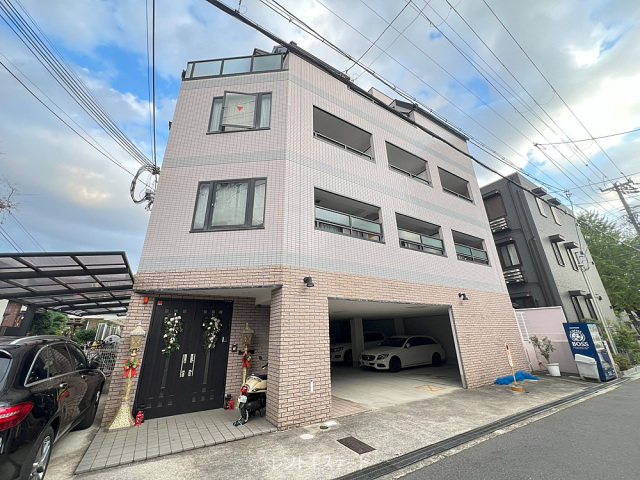 リバティコートの外観