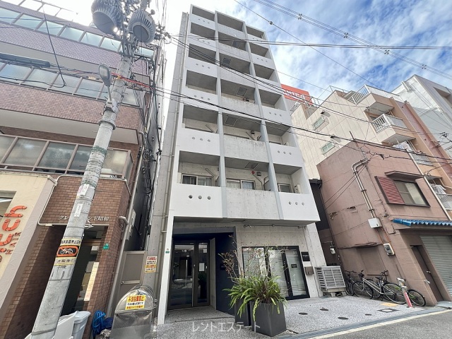 クリスタル昭和の外観