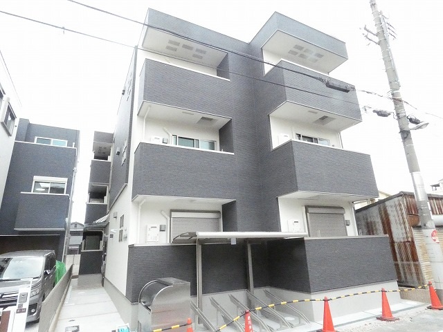 フジパレス杉本町駅西Ⅴ番館の外観