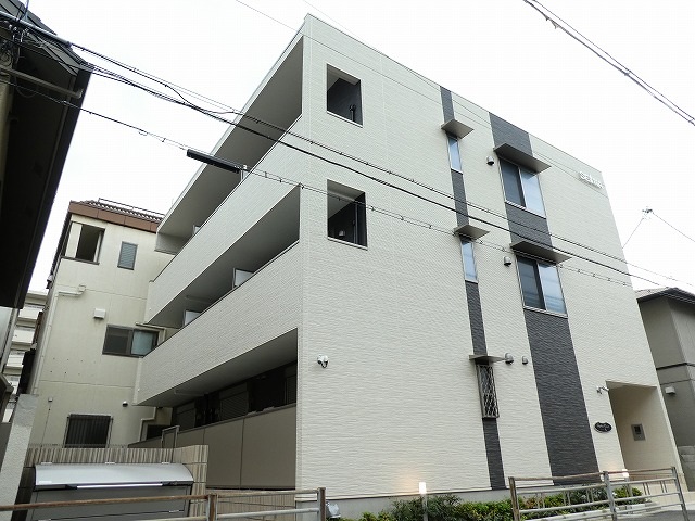 ソフィアコート長居公園の外観
