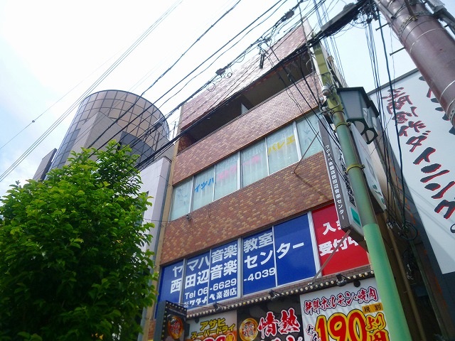 花木ビル西田辺の外観