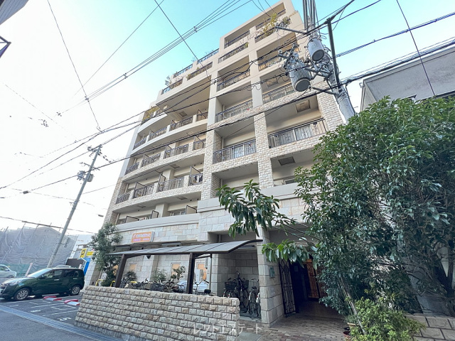 シャングリラの外観