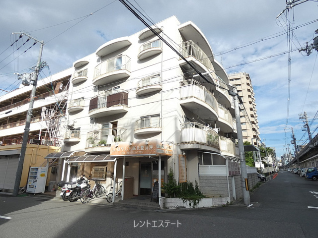 大生ハイツの外観