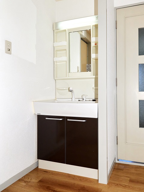 洗髪洗面化粧台