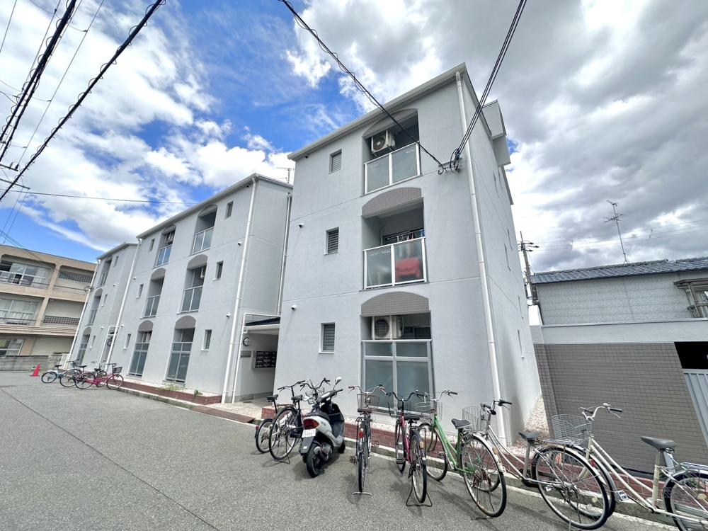 パティオライブの外観