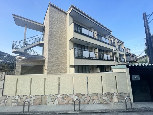 Casa de Perlaの外観