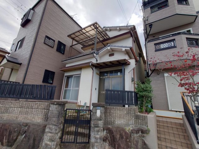 はびきの４丁目貸家の外観