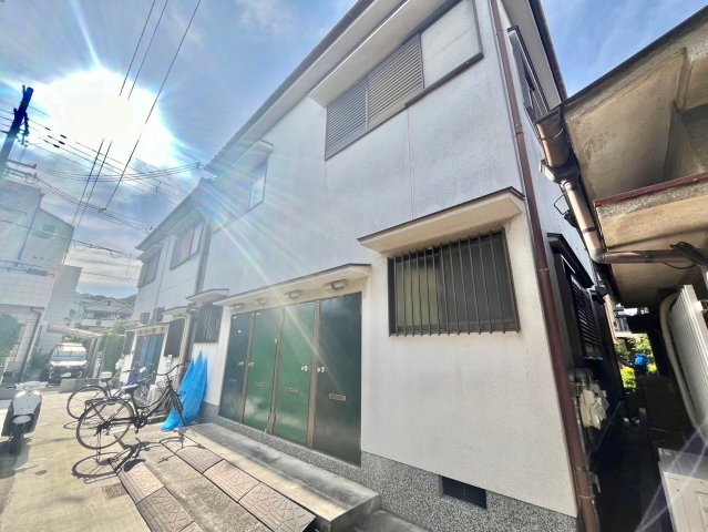 川端ハイツの外観