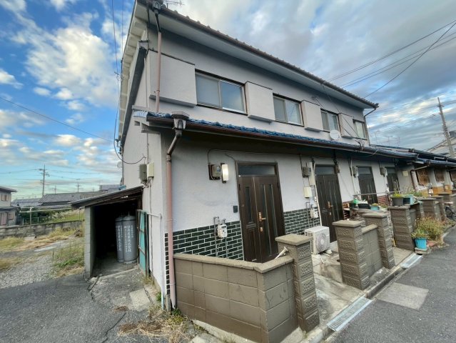 喜志新家町１丁目貸家の外観