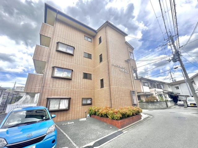 グレイスフルコーポ市川の外観