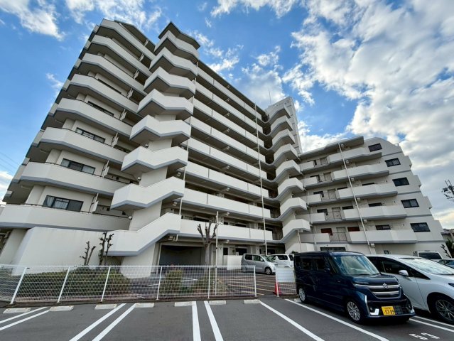 ハイマート古市の外観