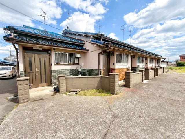 喜志新家町１丁目貸家の外観