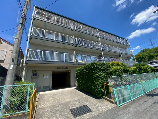 柏原市円明町の賃貸マンションの外観 柏原市円明町の賃貸マンションの外観