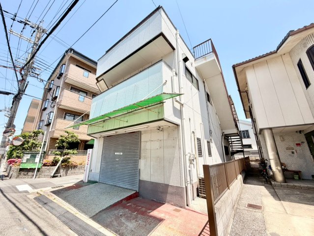古室１丁目貸室の外観