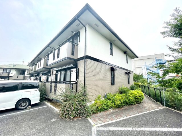 グレイスコート峰塚Ｂ棟の外観