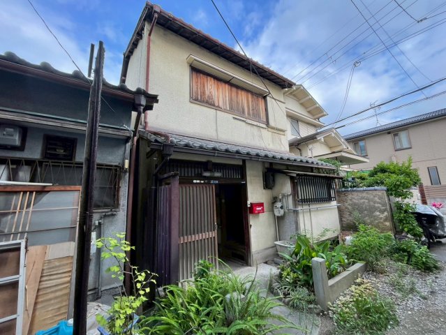 松原市一津屋貸家の外観