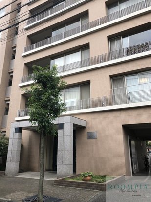モナージュ旗の台の外観