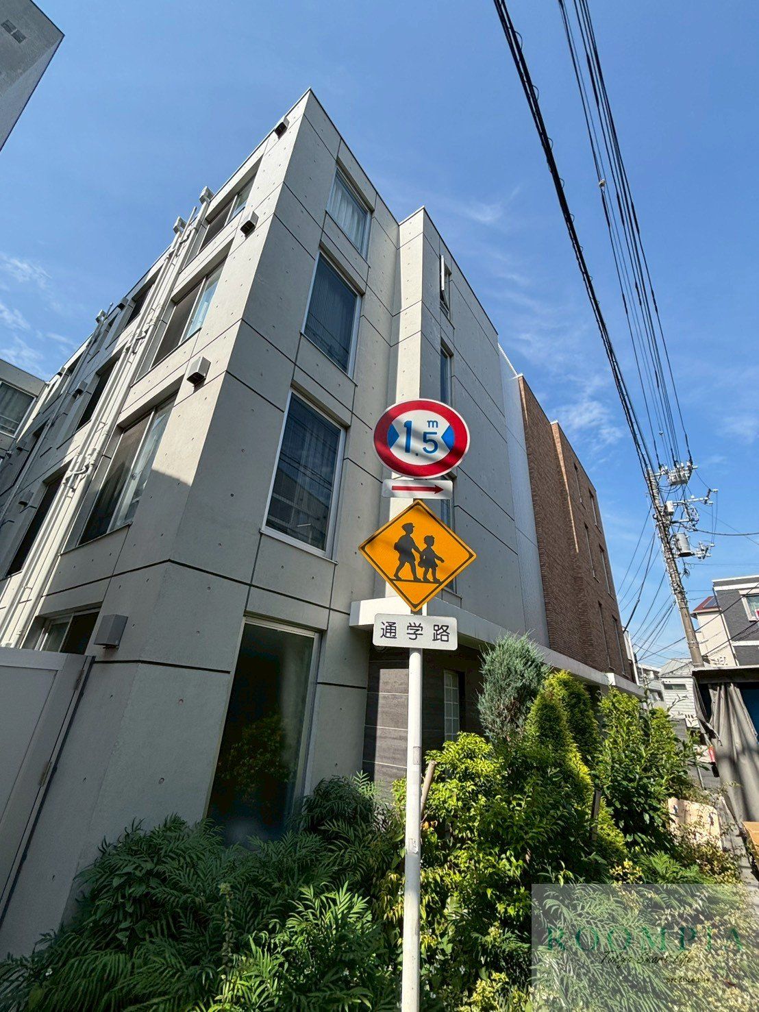 中野区中野６丁目の賃貸マンションの外観