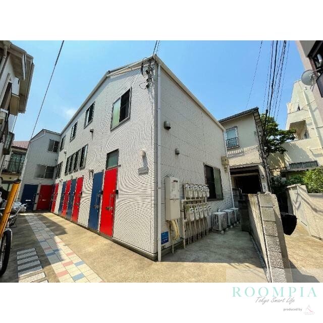 ポモドーロ三軒茶屋の外観