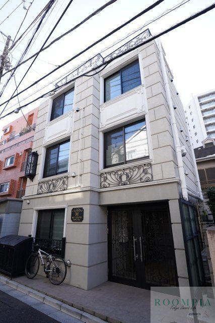 渋谷区笹塚２丁目の賃貸マンションの外観
