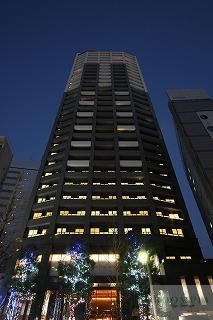 ファーストリアルタワー新宿