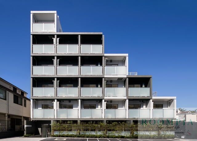 B City 高田馬場 alivieの外観