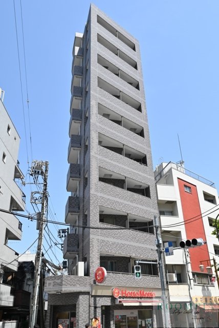 新宿区西早稲田１丁目の賃貸マンションの外観