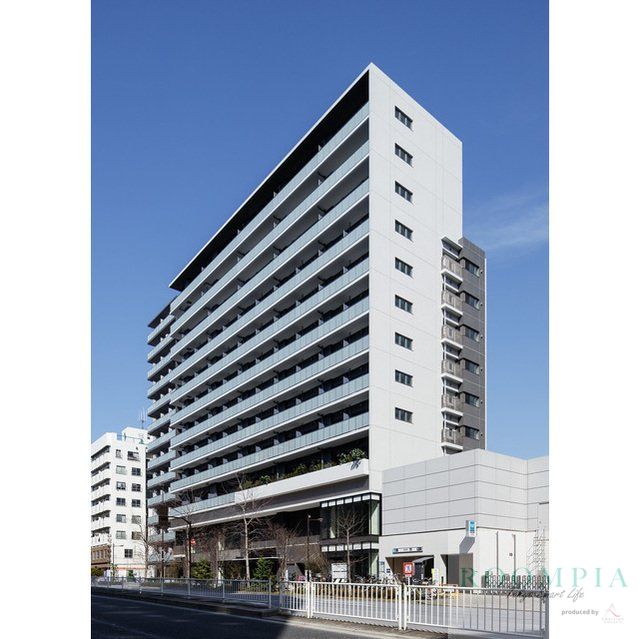 コンフォリア東新宿ステーションフロントの外観