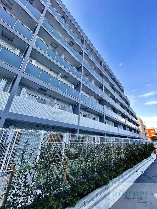 プレール・ドゥーク新宿Westの外観