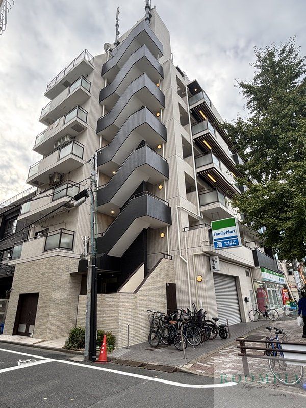 Belleviage Akebonobashiの外観