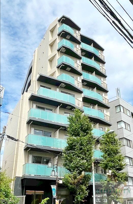 ステージファースト駒沢公園通りの外観