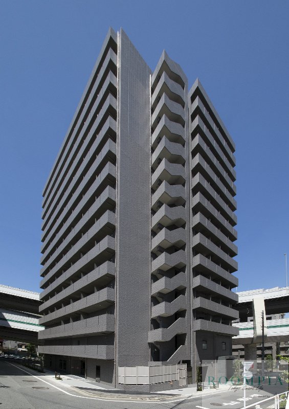 ルーブル板橋区役所前