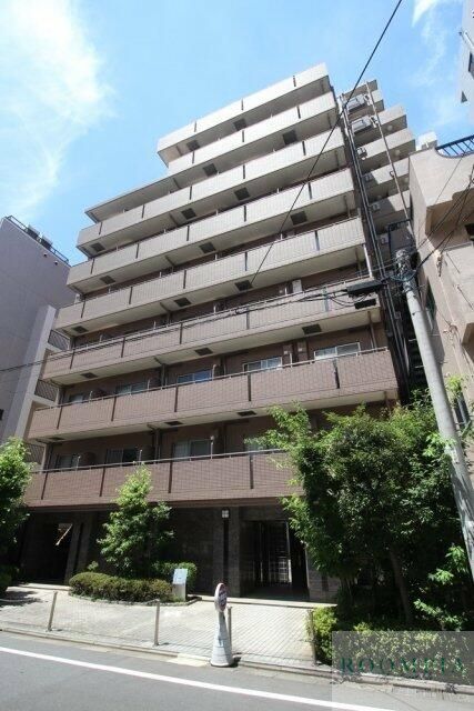 新宿区新小川町の賃貸マンションの外観