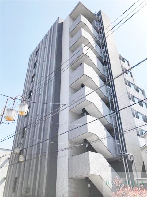 メイクスデザイン池袋EASTの外観