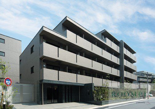 ルーブル早稲田六番館