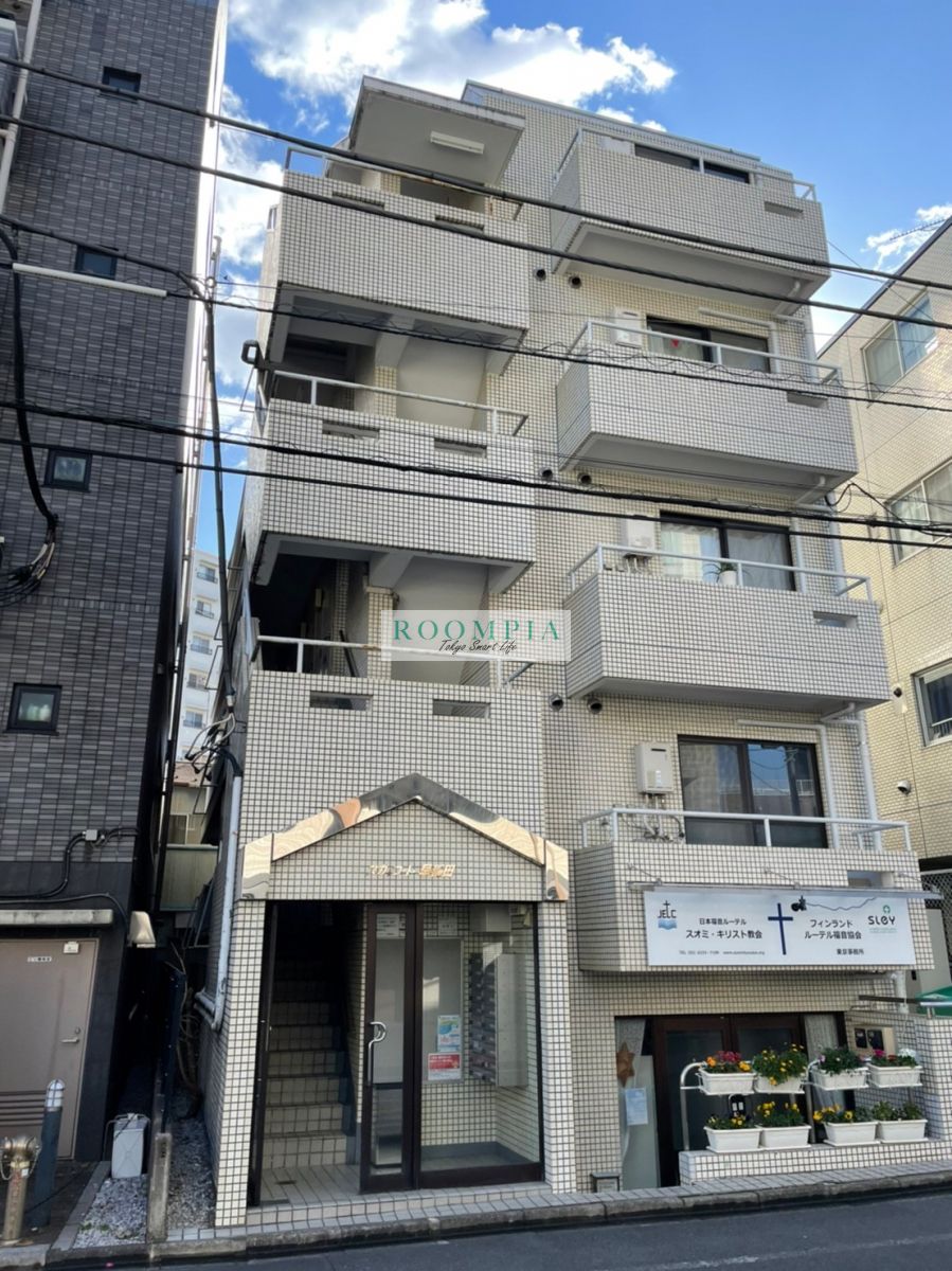 スカイコート早稲田の外観