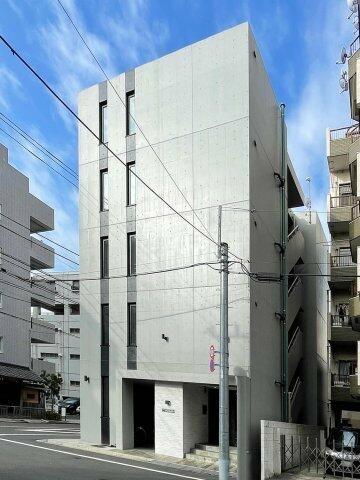 ＣＯＣＯＣＵＢＥ東日暮里の外観