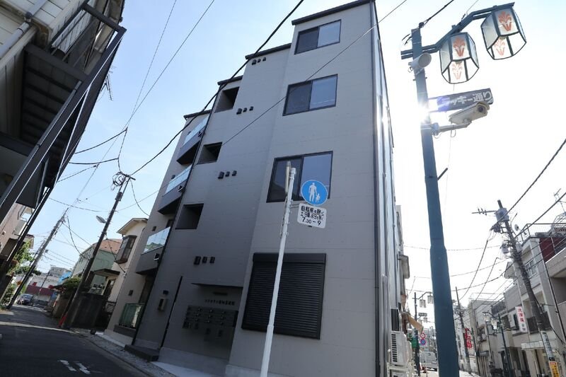 エクセラン堀切菖蒲園の外観