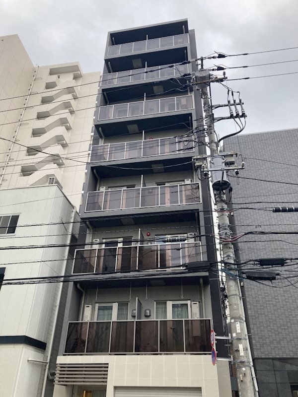 エストゥルースプラス三ノ輪の外観